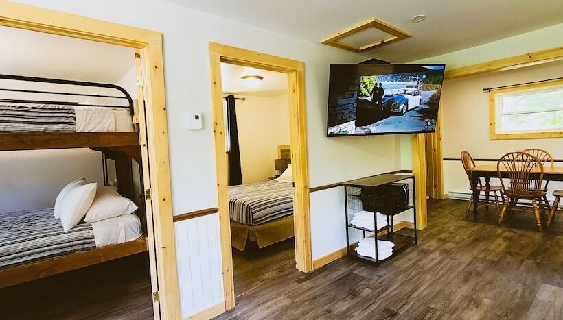 فندق Kouch Chalets