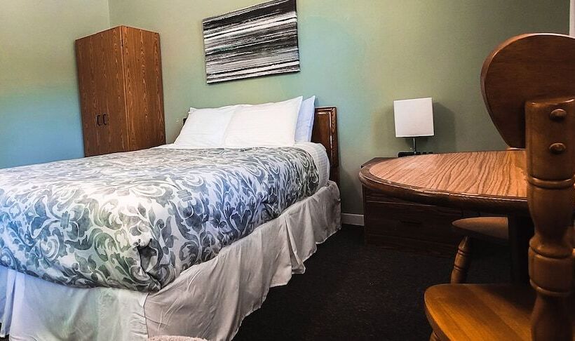 فندق Kouch Chalets