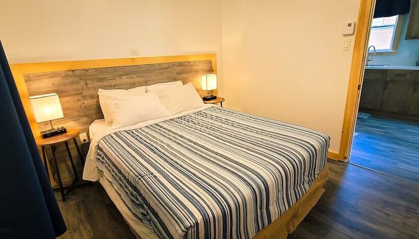 فندق Kouch Chalets