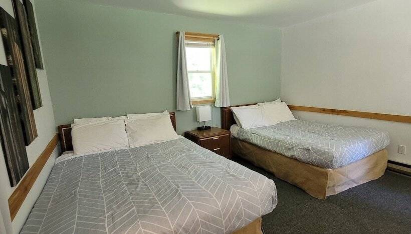 فندق Kouch Chalets