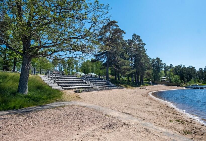 ホテル Krongården Vandrarhem