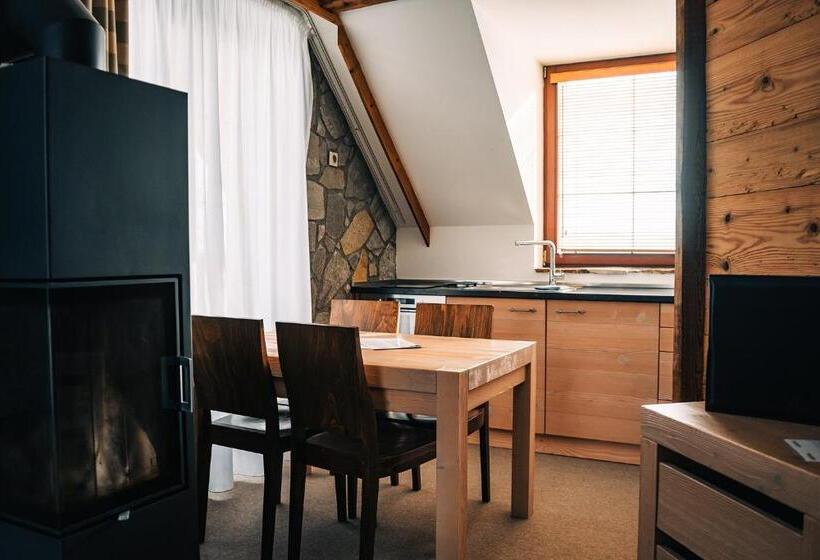 Aplend Hotel Kukučka