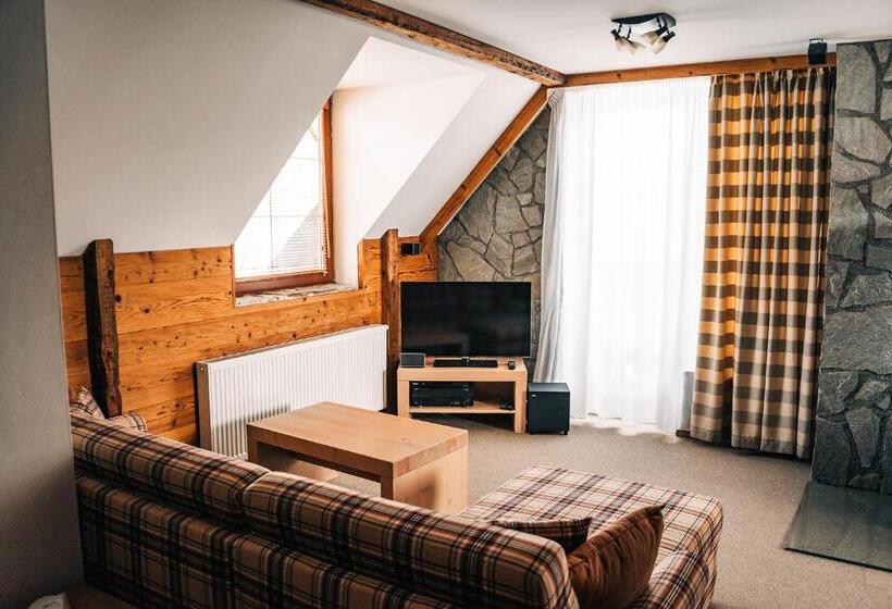 Aplend Hotel Kukučka