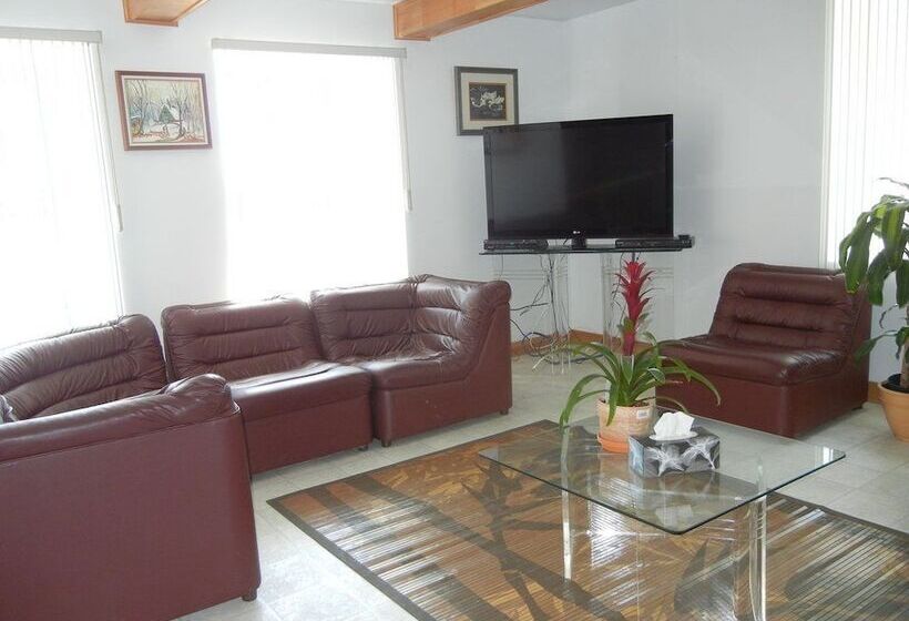 בית מלון כפרי La Maison Toussaint Toupin