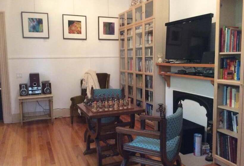 فندق île De Garde B&b