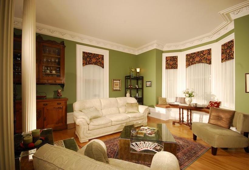 בית מלון כפרי Legacy House