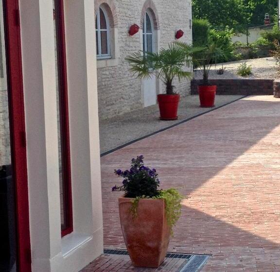 בית מלון כפרי Logis Hostellerie La Chaumiere