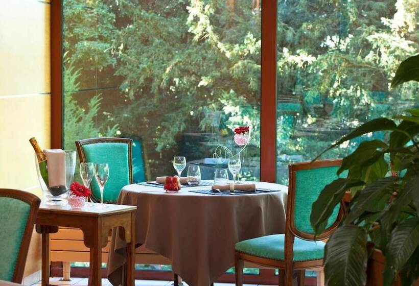 בית מלון כפרי Logis Hostellerie La Chaumiere