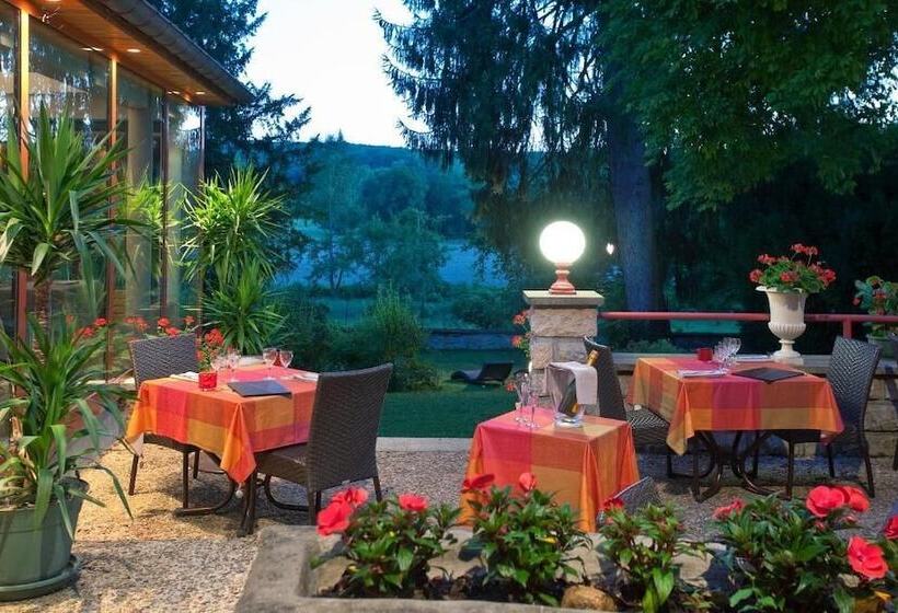 בית מלון כפרי Logis Hostellerie La Chaumiere