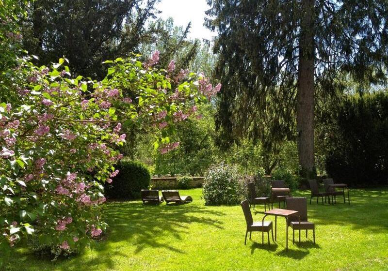 בית מלון כפרי Logis Hostellerie La Chaumiere