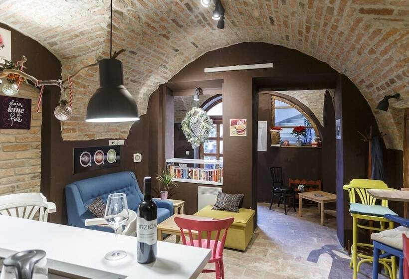 فندق Maksimilian Osijek