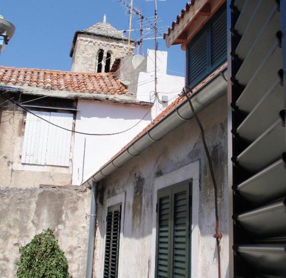 هتل Malena Palace Experience