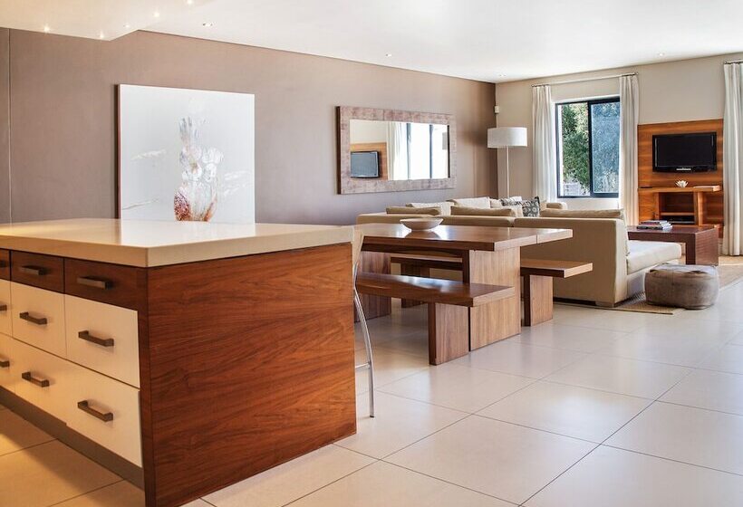 호텔 Marine Square Luxury Suites