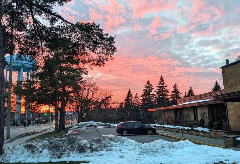 فندق Mariner Motor