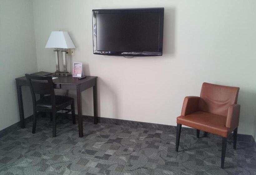 فندق Midland Inn & Suites