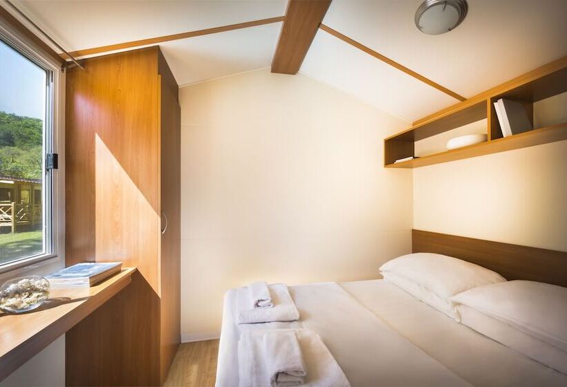 ホテル Mobile Homes