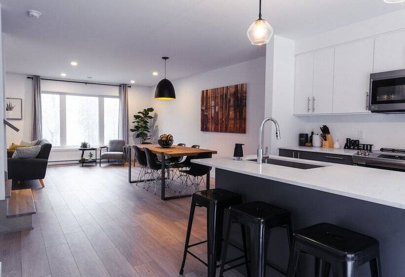 Отель Mont Blanc Hôtel & Condos