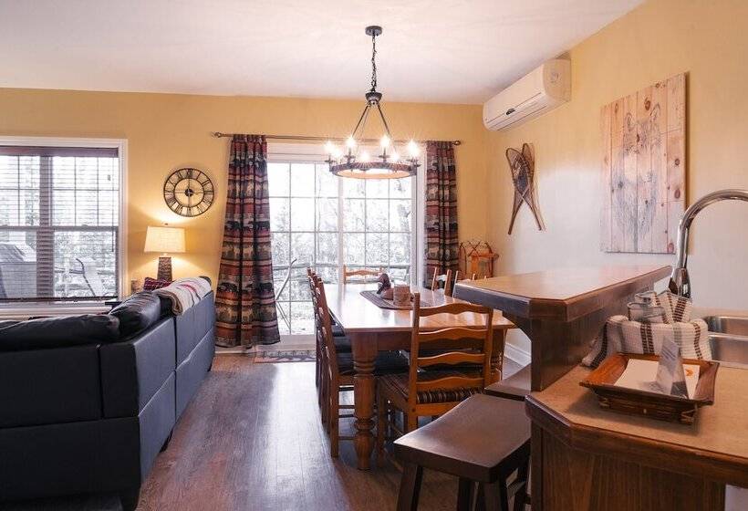 Отель Mont Blanc Hôtel & Condos