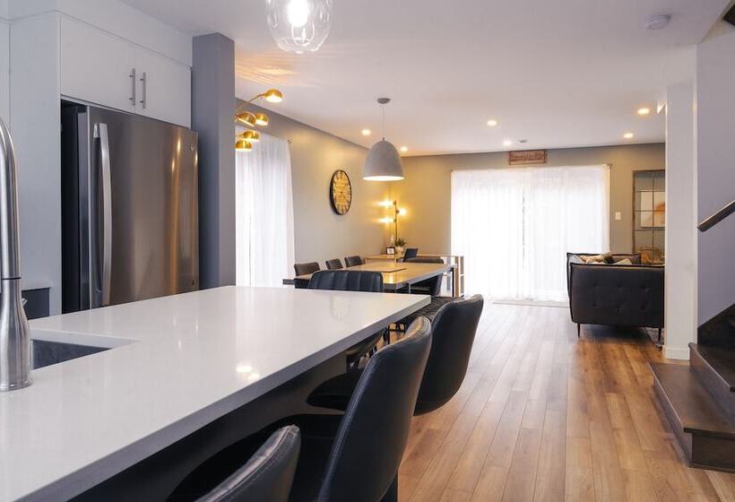 Отель Mont Blanc Hôtel & Condos