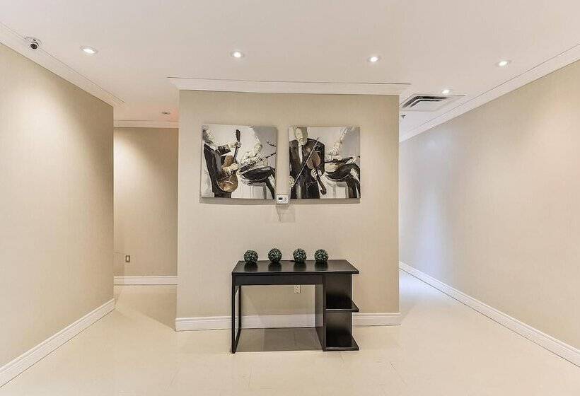 Nu Hotel Toronto Airport