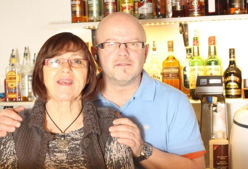 ホテル Pensionat Frillesberg