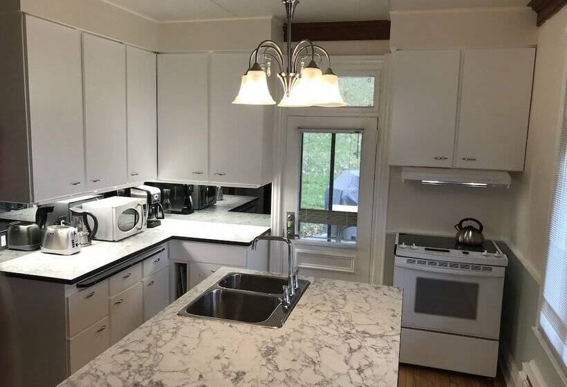 فندق Petite Maison Dans La Prairie