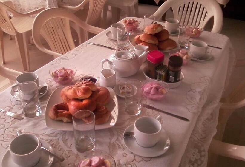 هتل Pirwa Maldonado Hostel