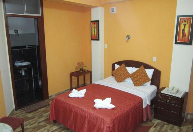 Отель Plaza Trujillo