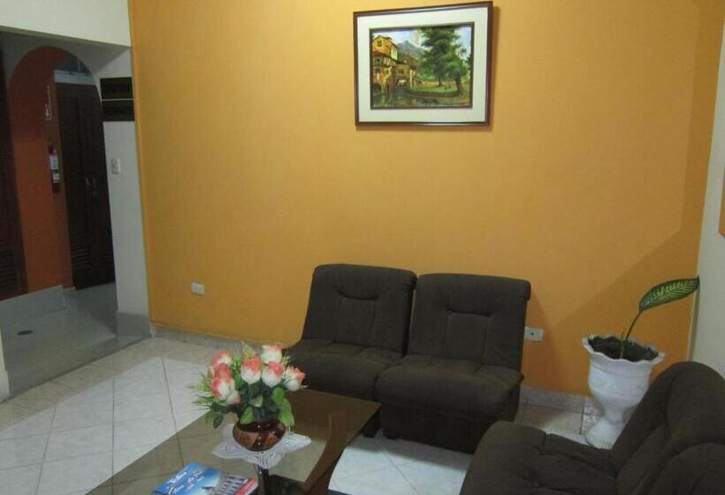 Отель Plaza Trujillo