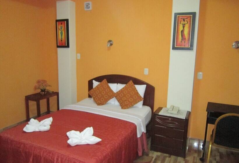 Отель Plaza Trujillo