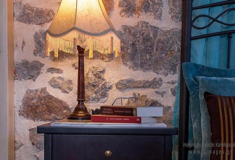 Отель Portadelmare Deluxe Suites