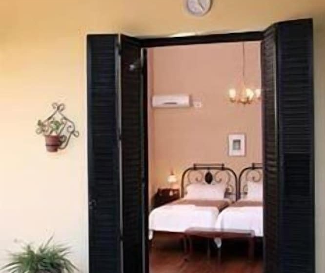 בית מלון כפרי Posada De La Plaza