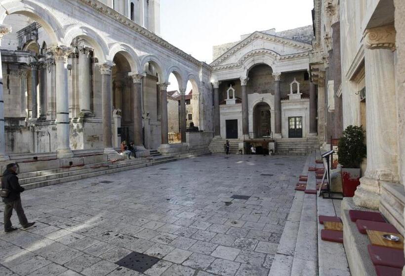 酒店 Priuli Luxury Rooms