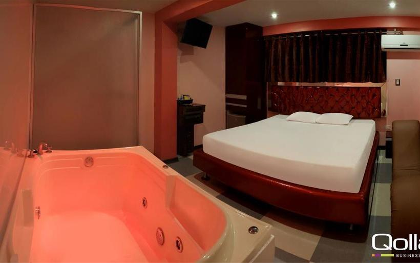 בית מלון כפרי Qollana Business