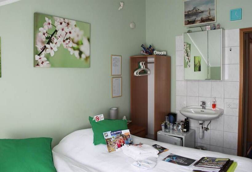 בית מלון כפרי Rene's B&b