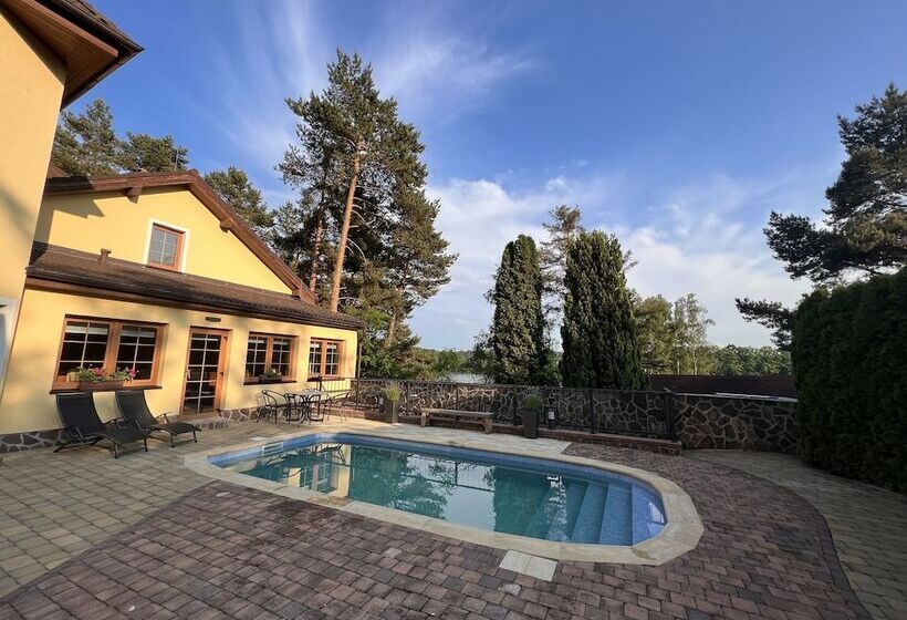 هتل Resort Restaurant Stilec