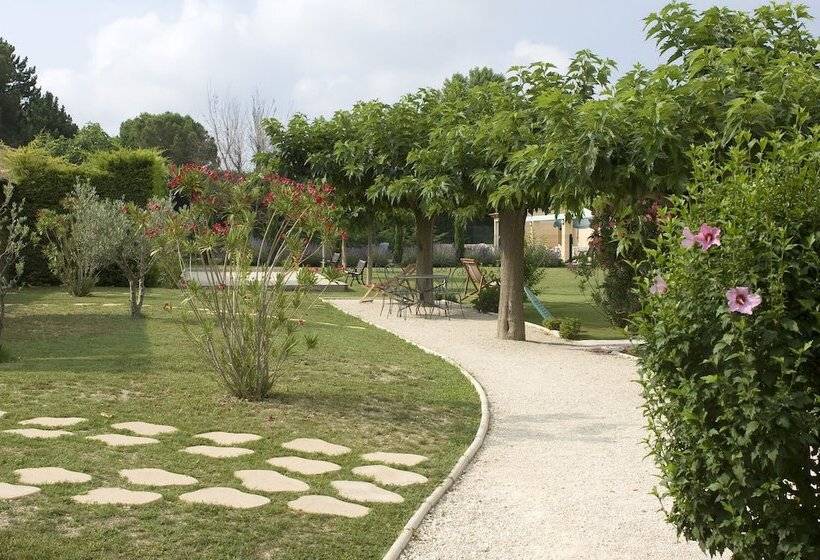 ホテル Résidence Les Sources