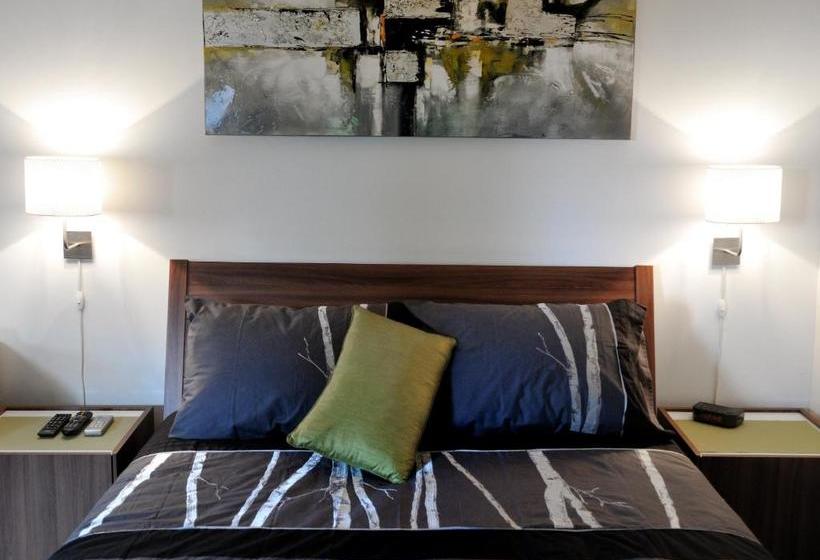 בית מלון כפרי Résidence Touristique Chicoutimi