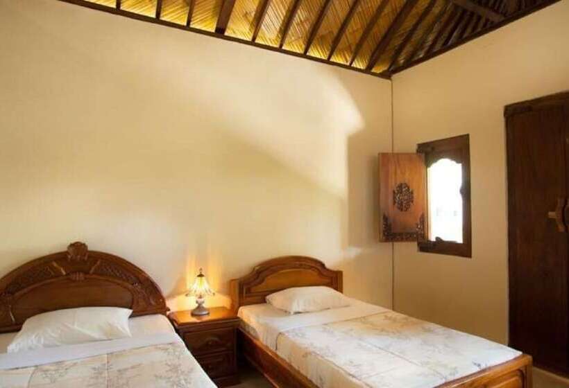 בית מלון כפרי Segara Bukit Seaside Cottages