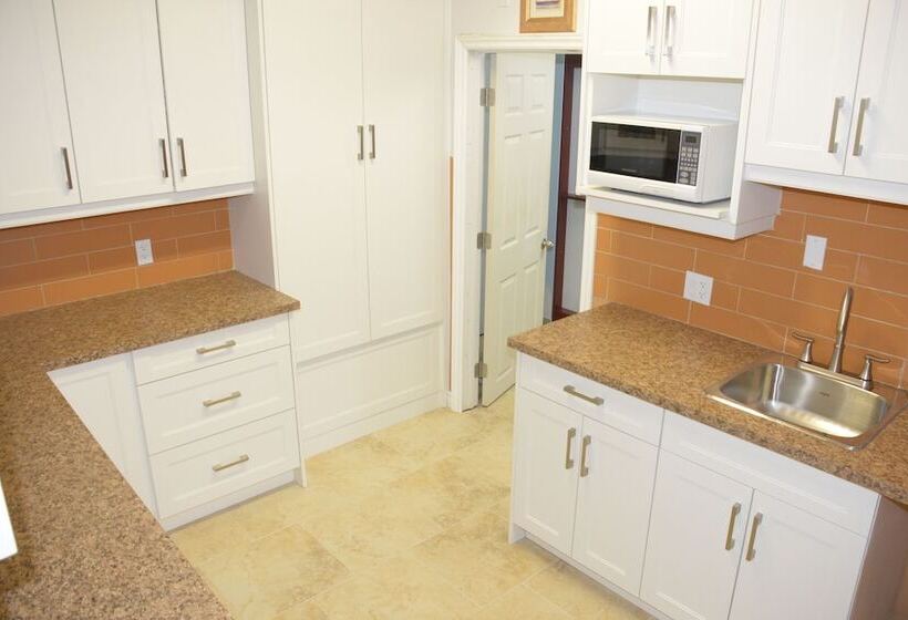 Otel Smile Back Bed And Breakfast