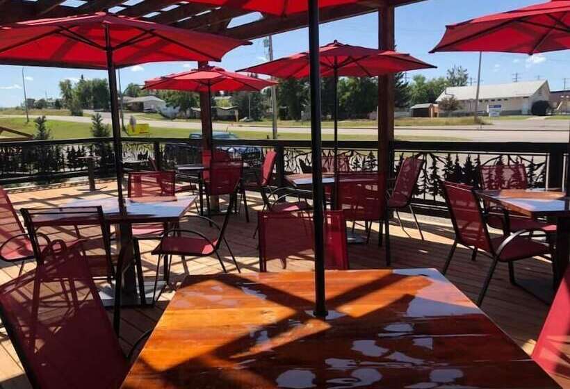 فندق Stardust Inn And Chalets