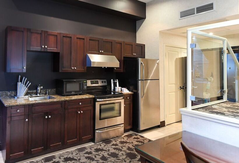 فندق Stone Mill Inn