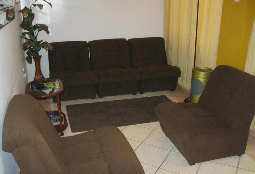 בית מלון כפרי Suite Plaza