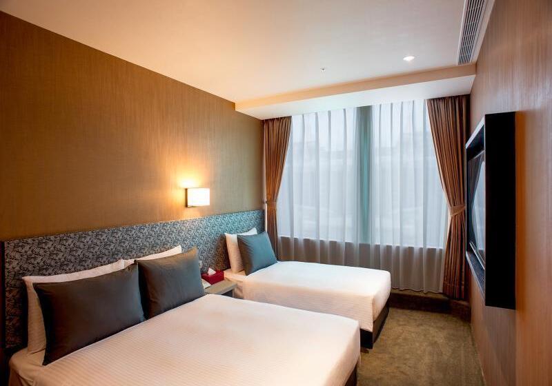 בית מלון כפרי Taipei M   Main Station