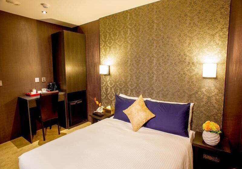 בית מלון כפרי Taipei M   Main Station