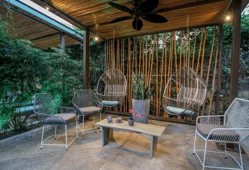 ホテル Tamarindo Bay Suites   Self Check In, Adults Only