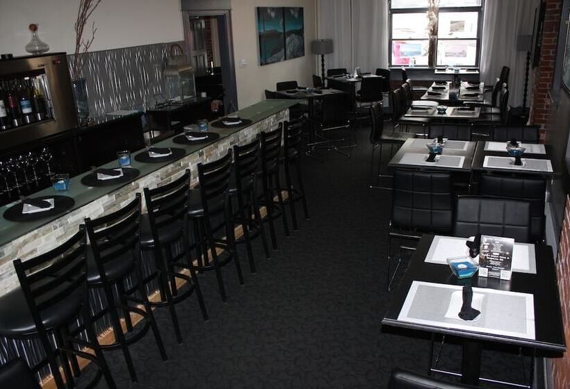 ホテル The Duckworth Inn