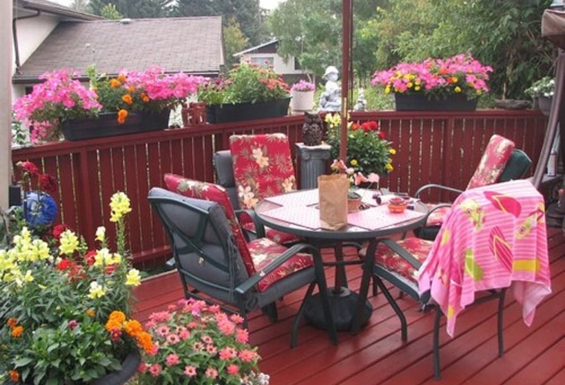 Отель The Grateful Bed B N B