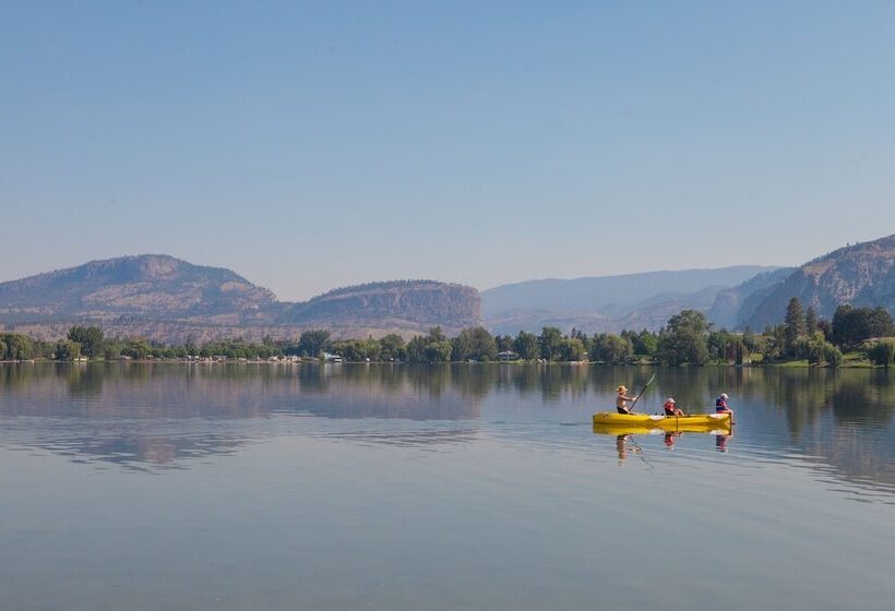 فندق The Lakeside Resort