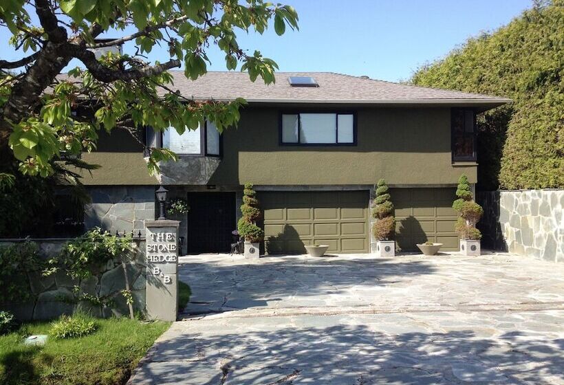 酒店 The Stone Hedge Bed And Breakfast